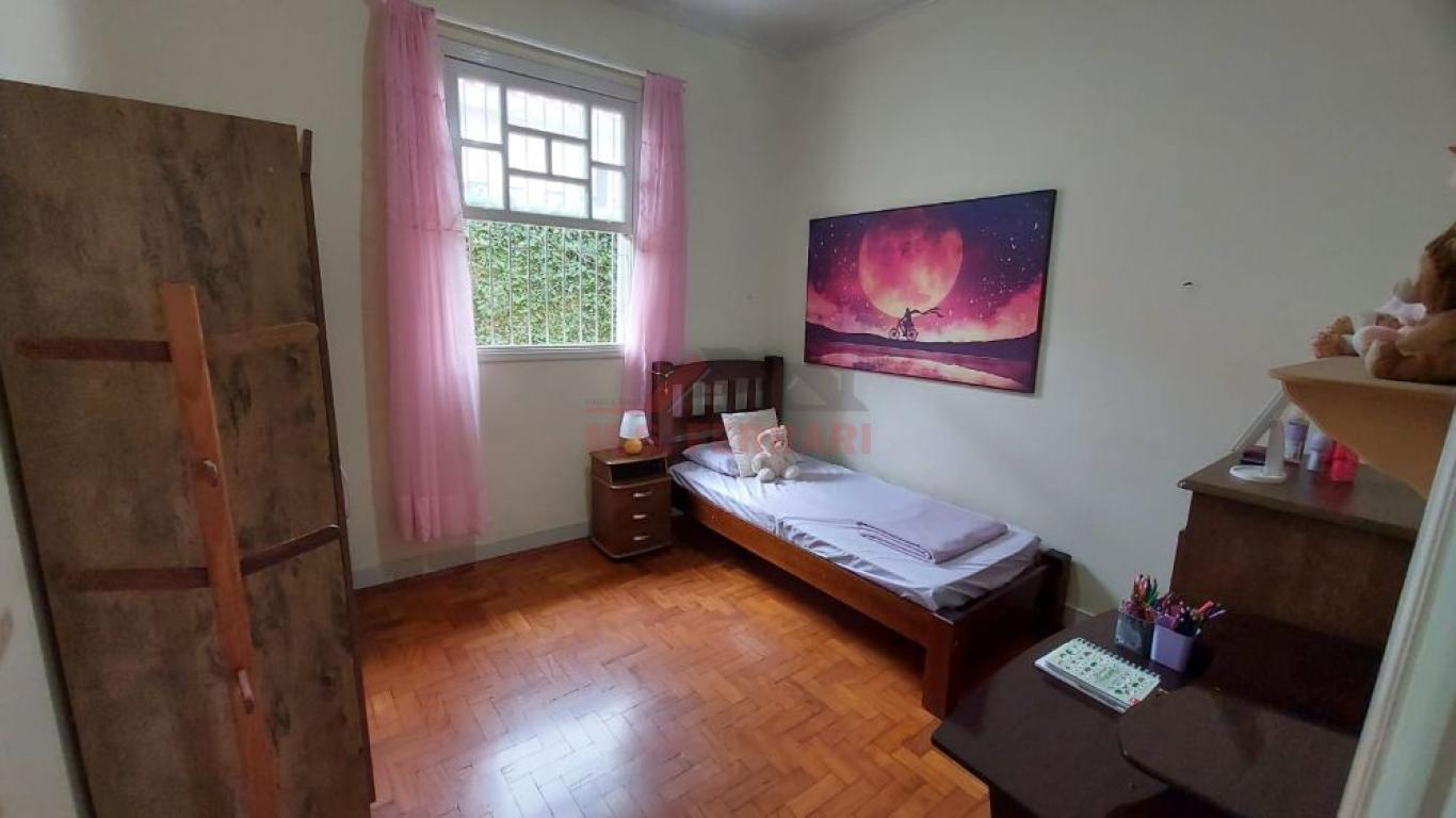 CASA NA Vila Central em Assis