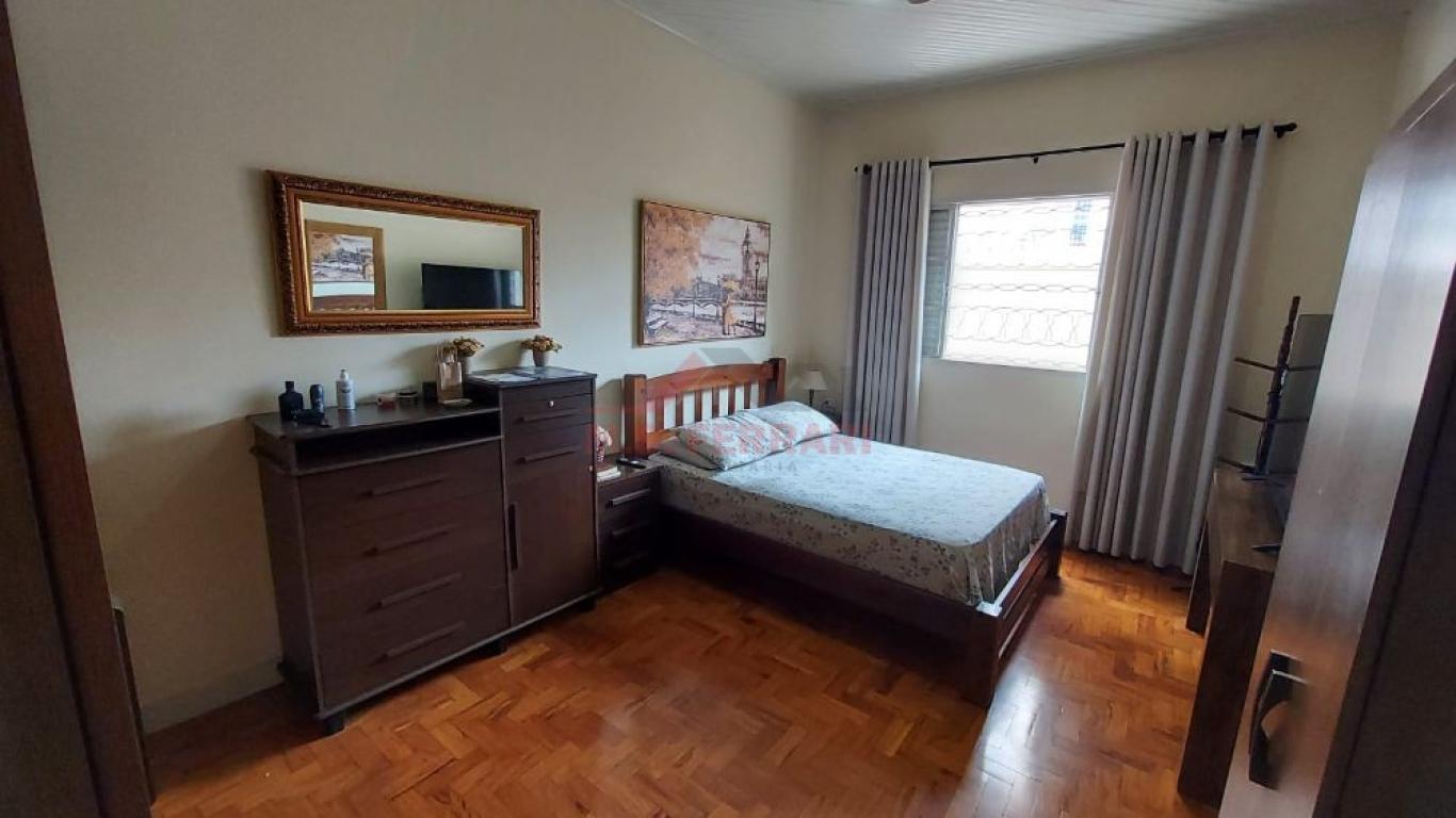 CASA NA Vila Central em Assis