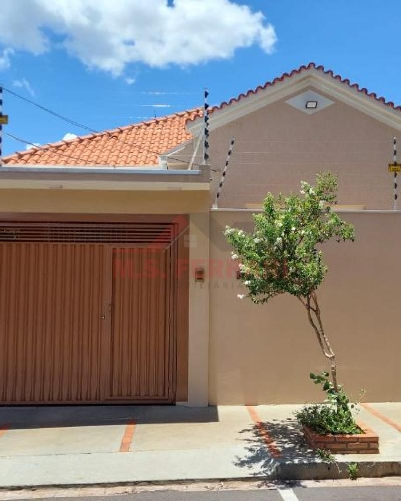 CASA NA Vila Central em Assis