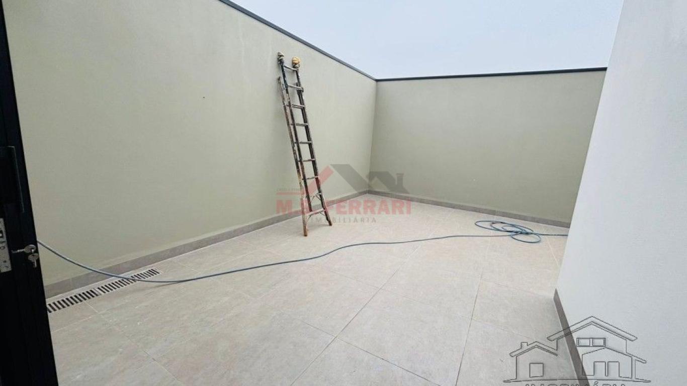 CASA NA ALTO DOS IPÊS em Assis