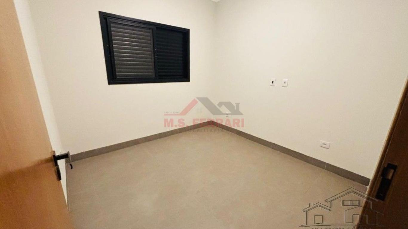 CASA NA ALTO DOS IPÊS em Assis