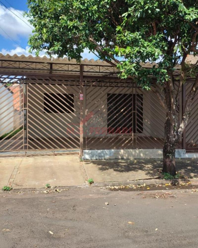 CASA NA Vila Mercedes em Assis