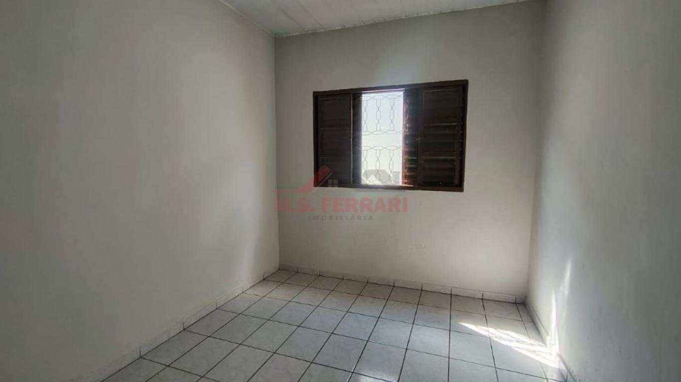 CASA NA Vila Mercedes em Assis