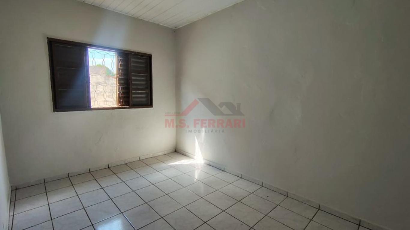 CASA NA Vila Mercedes em Assis