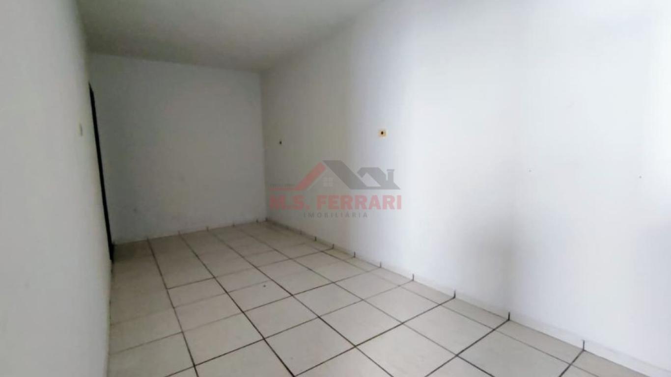 CASA NA Vila Nova Florínea em Assis