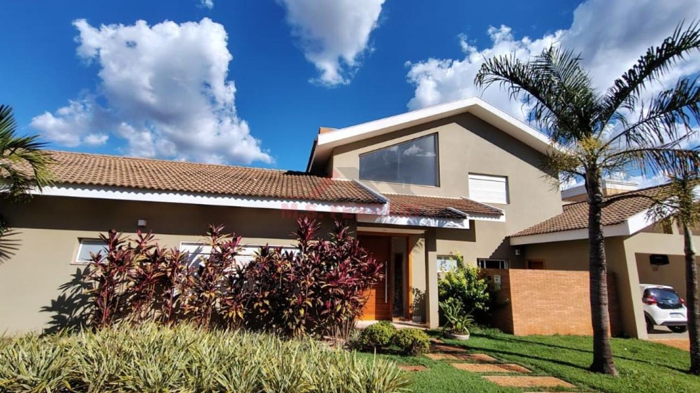 CASA NO Jardim Paulista em Assis