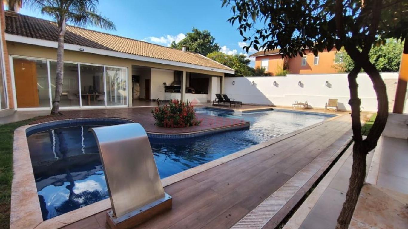 CASA NO Jardim Paulista em Assis