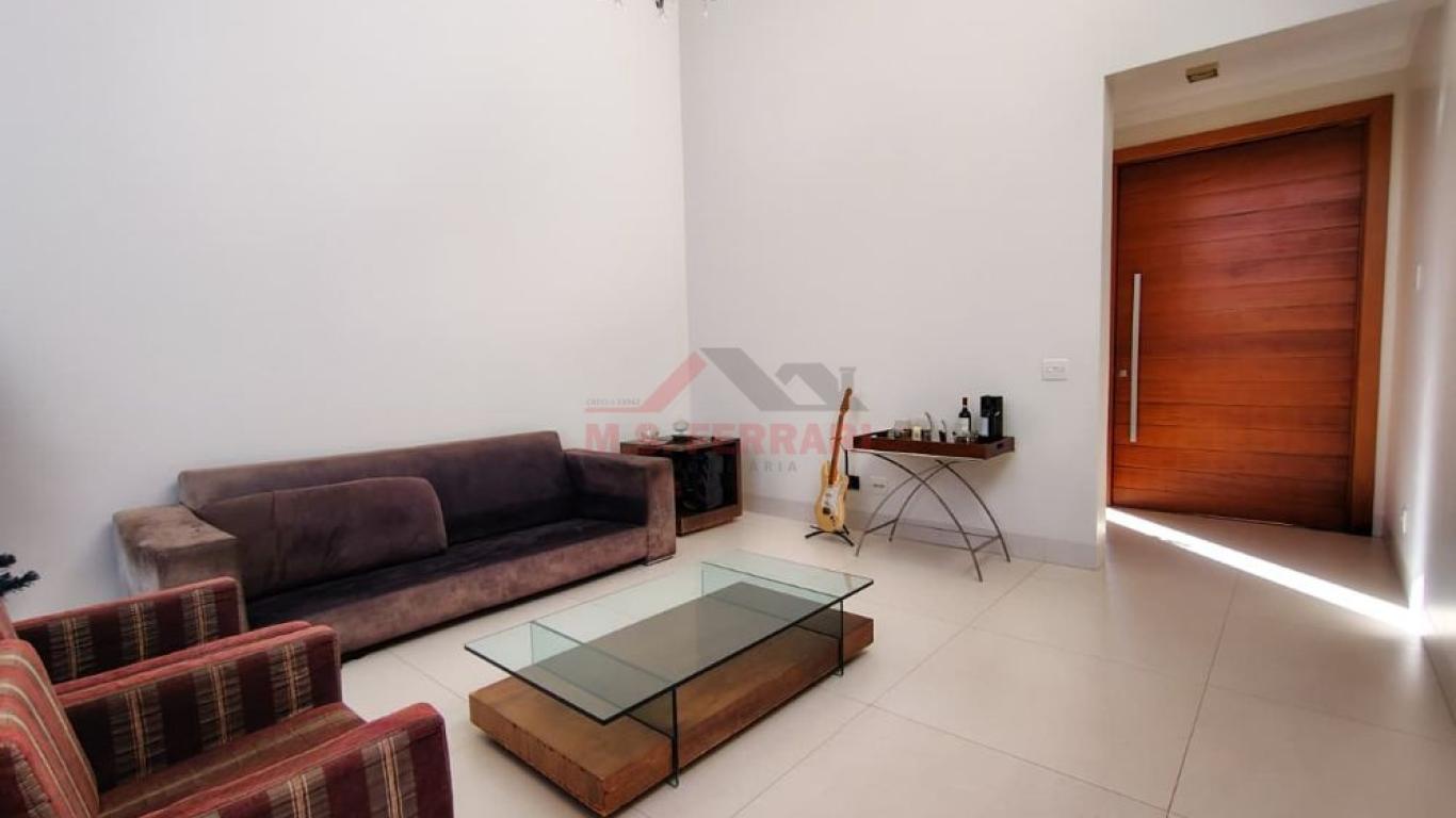 CASA NO Jardim Paulista em Assis