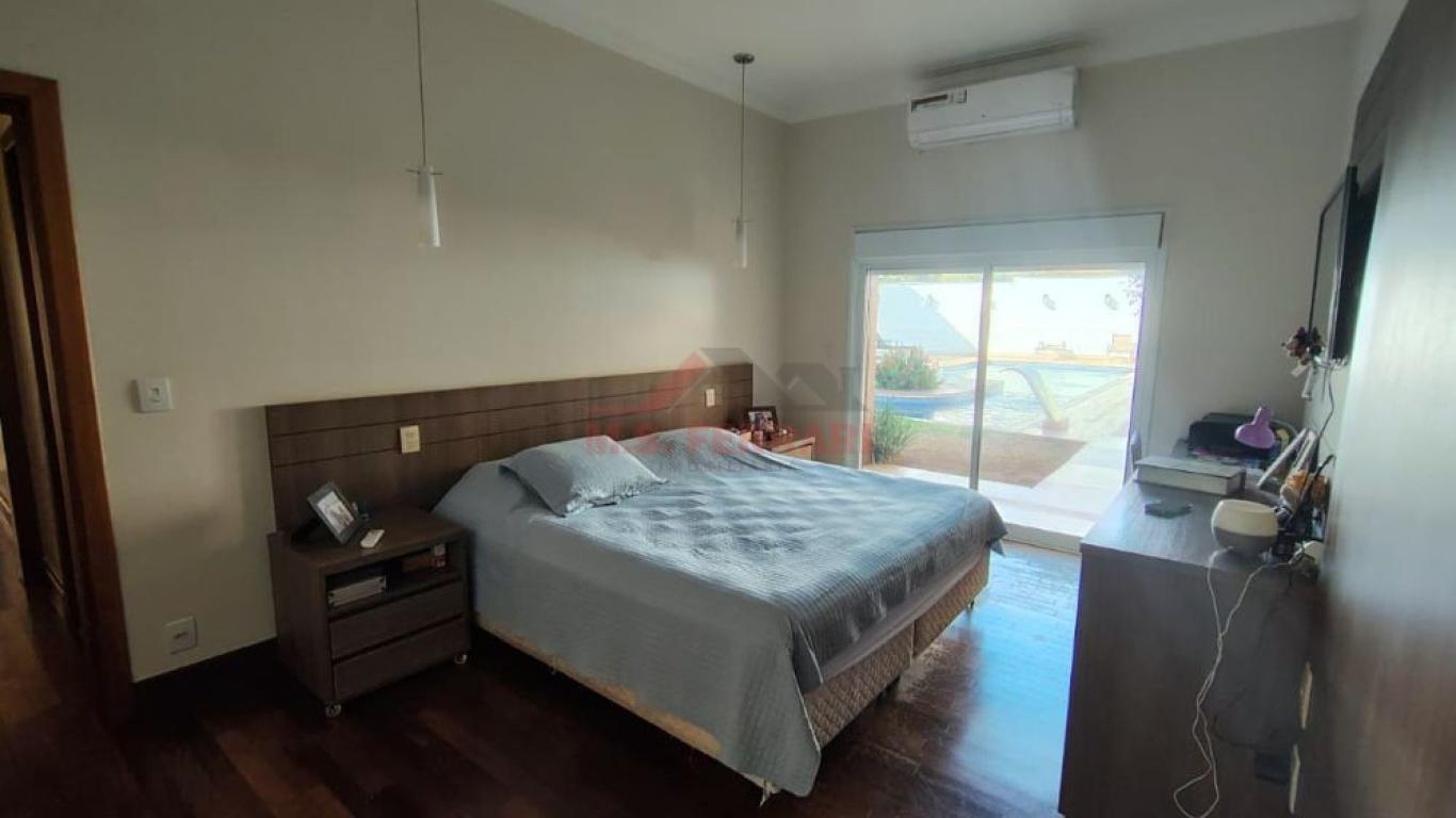 CASA NO Jardim Paulista em Assis