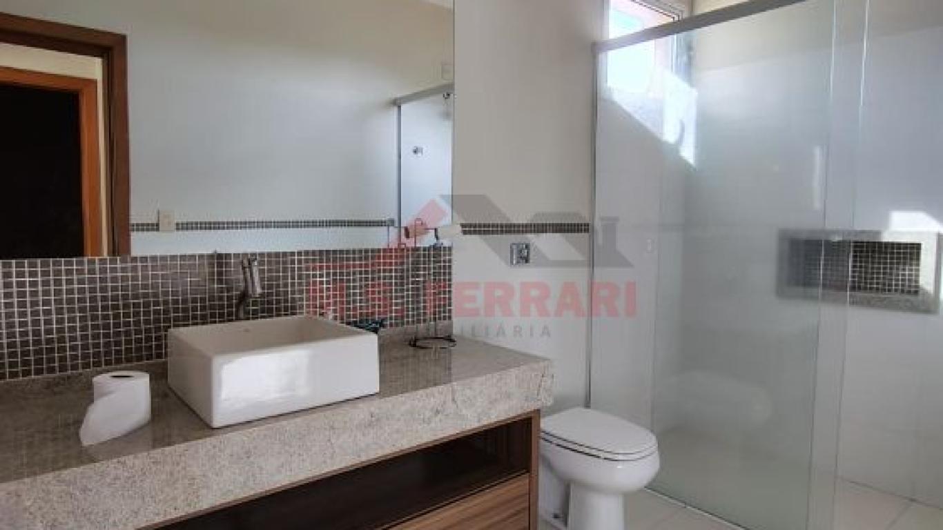 CASA NO Jardim Paulista em Assis