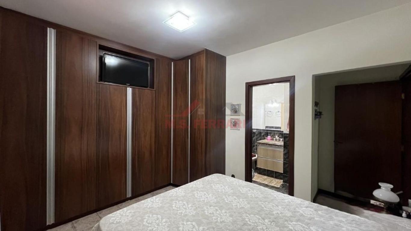 CASA NA Vila Ebenezer em Assis