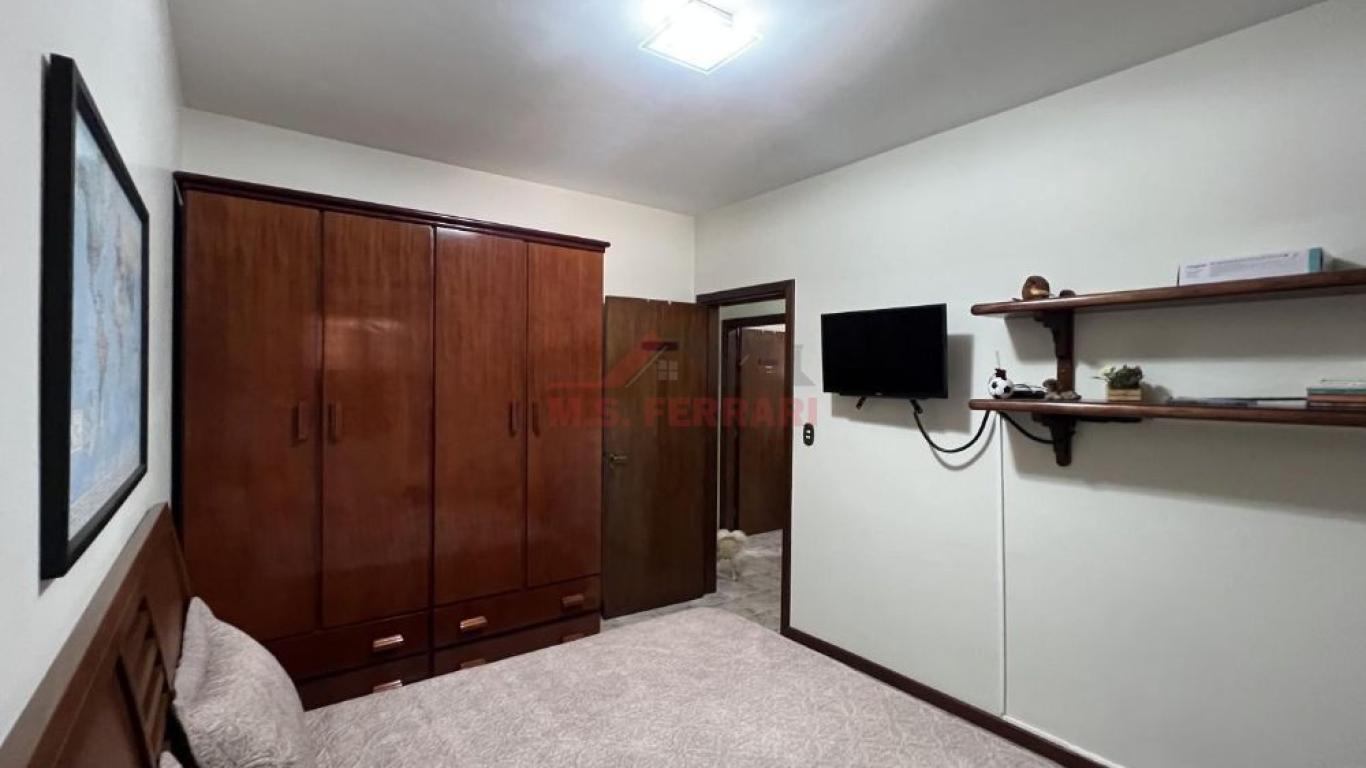 CASA NA Vila Ebenezer em Assis