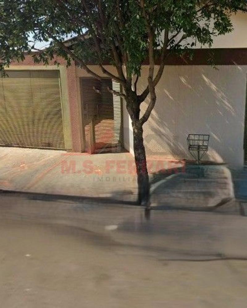 CASA NA Vila Ebenezer em Assis