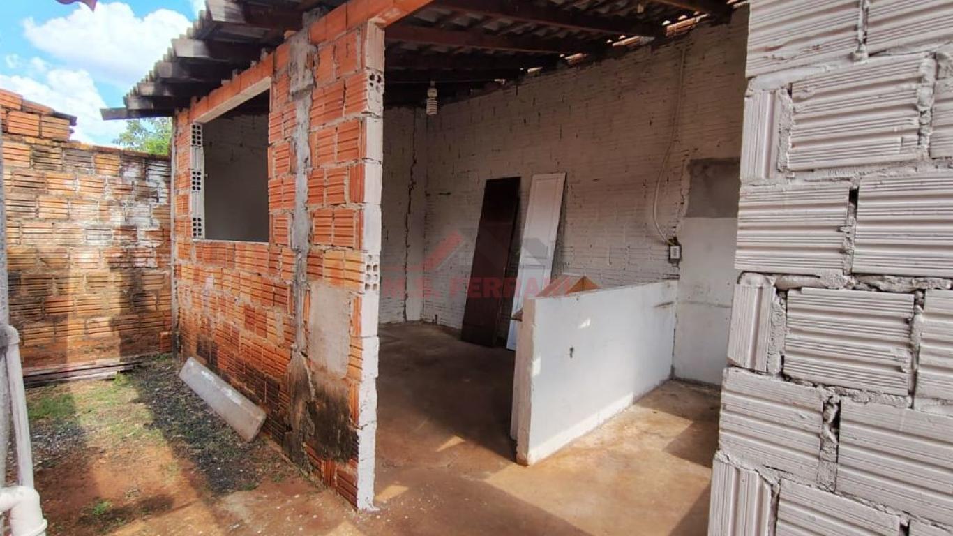 CASA NA Núcleo Habitacional Dirceu Gomes Cervilha em Assis