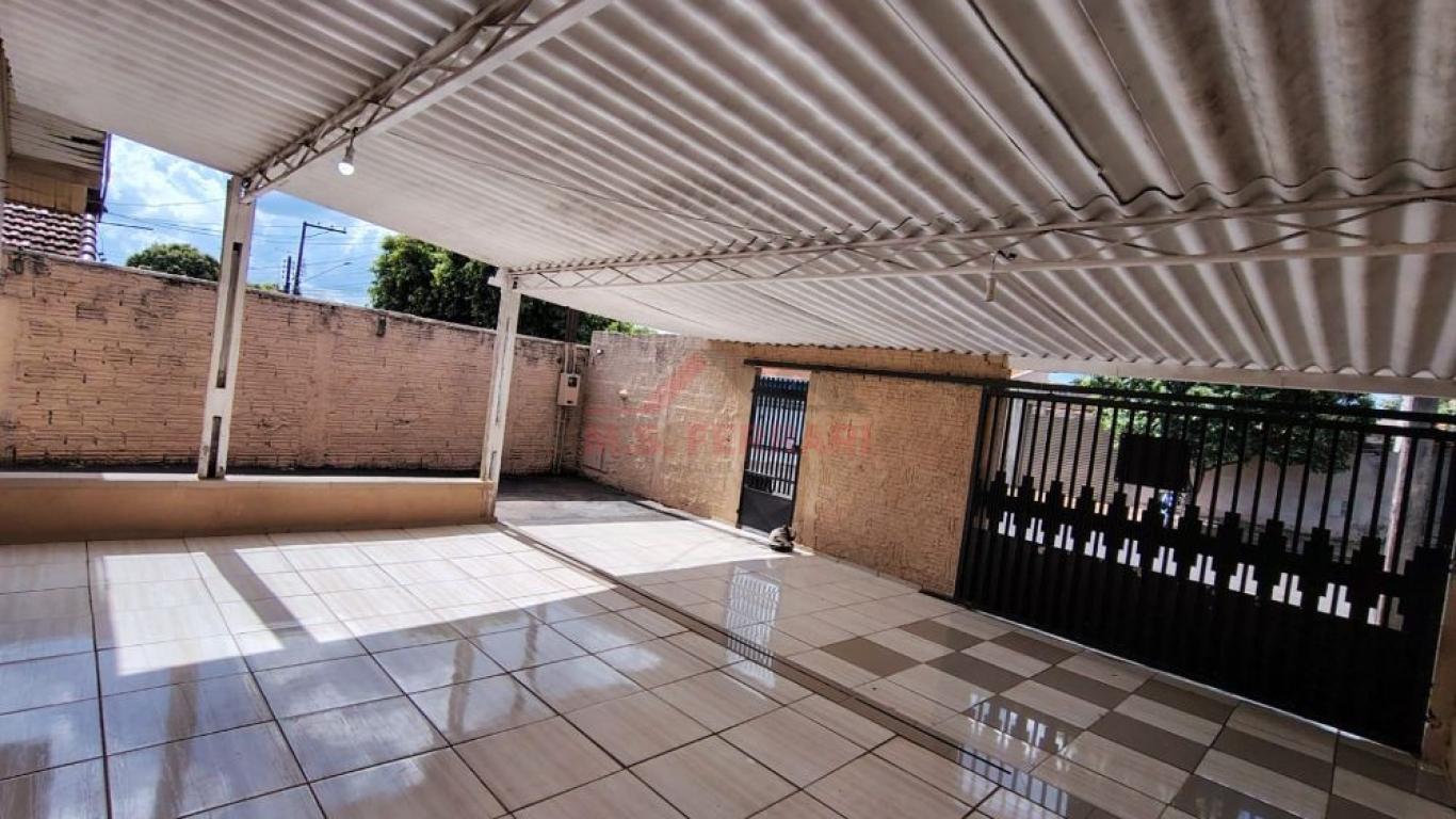 CASA NA Núcleo Habitacional Dirceu Gomes Cervilha em Assis