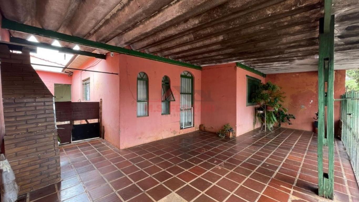 CASA NA Vila Brasileira em Assis