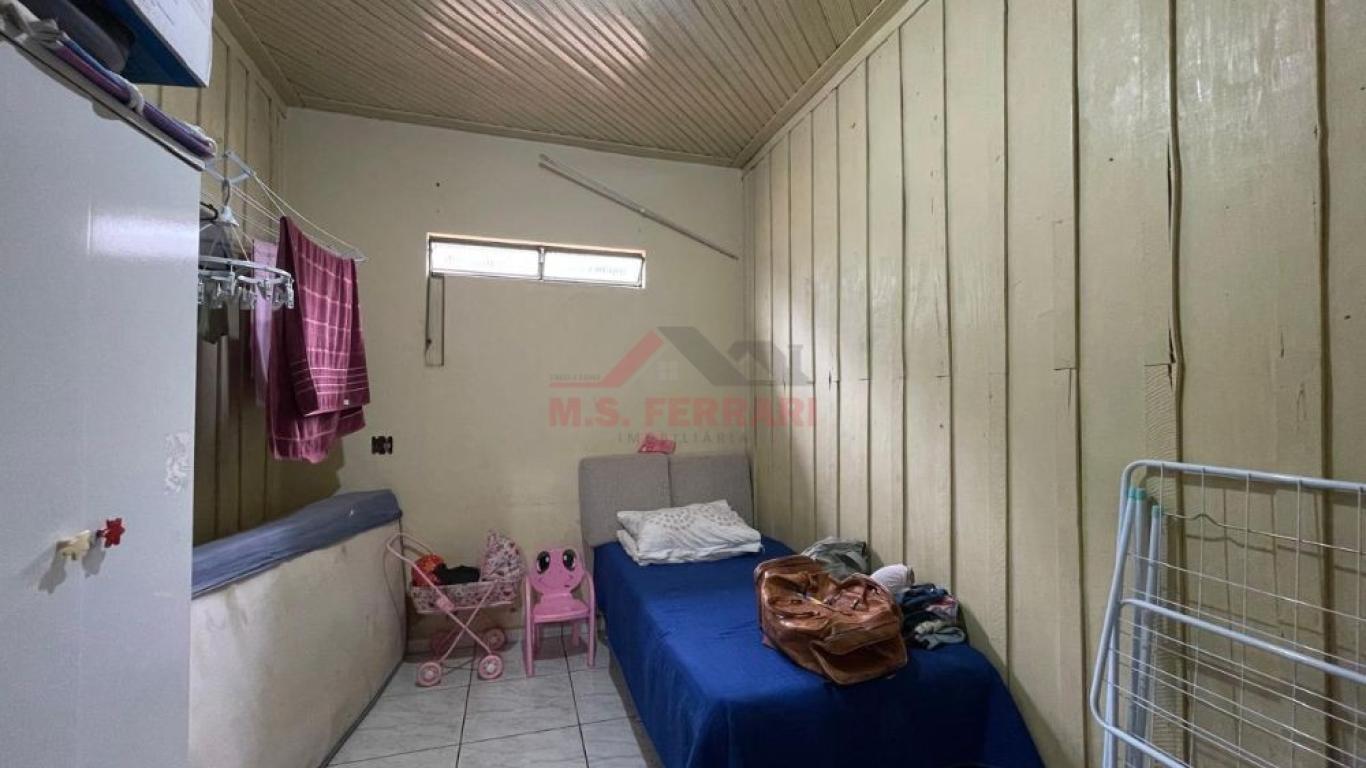 CASA NA Vila Brasileira em Assis