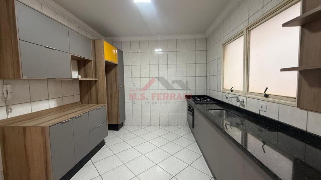 APARTAMENTO NA Vila Santa Cecília em Assis