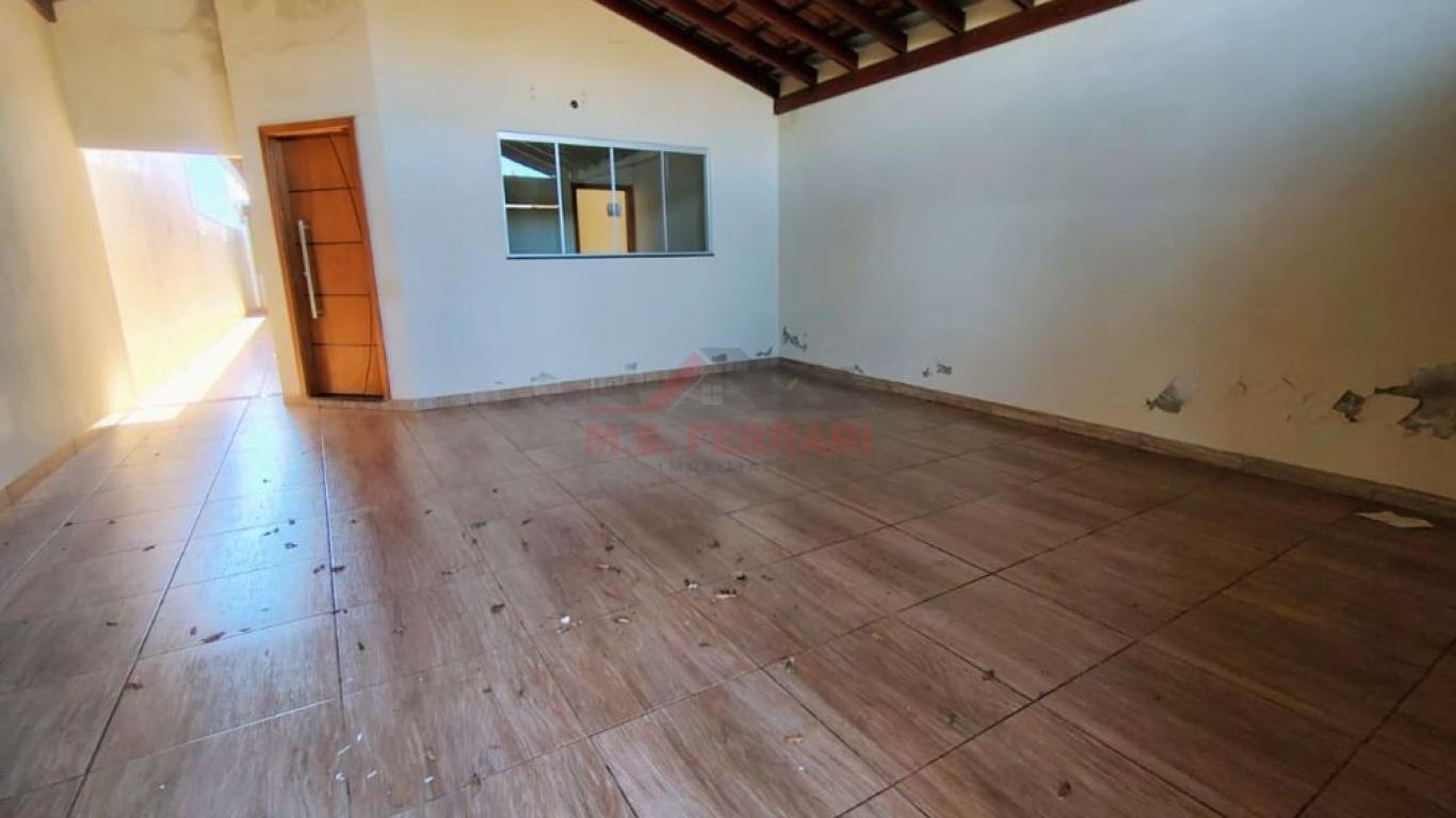 CASA NO Parque Universitário em Assis