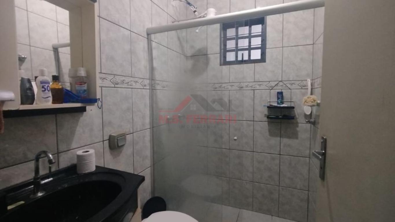 CASA NA Vila Progresso em Assis