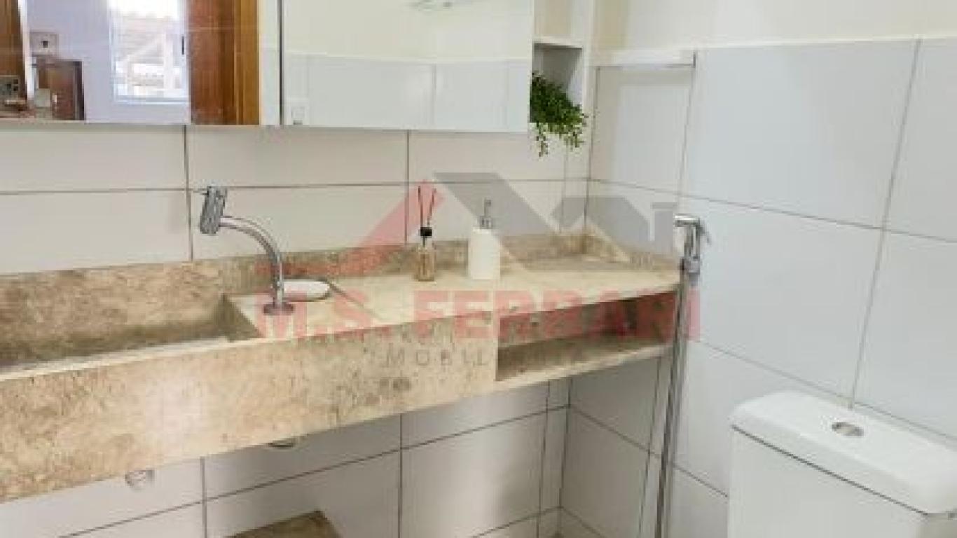 APARTAMENTO NA Centro em Assis