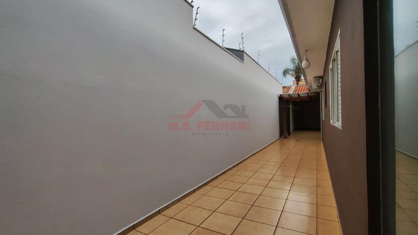 CASA NO Jardim Europa em Assis