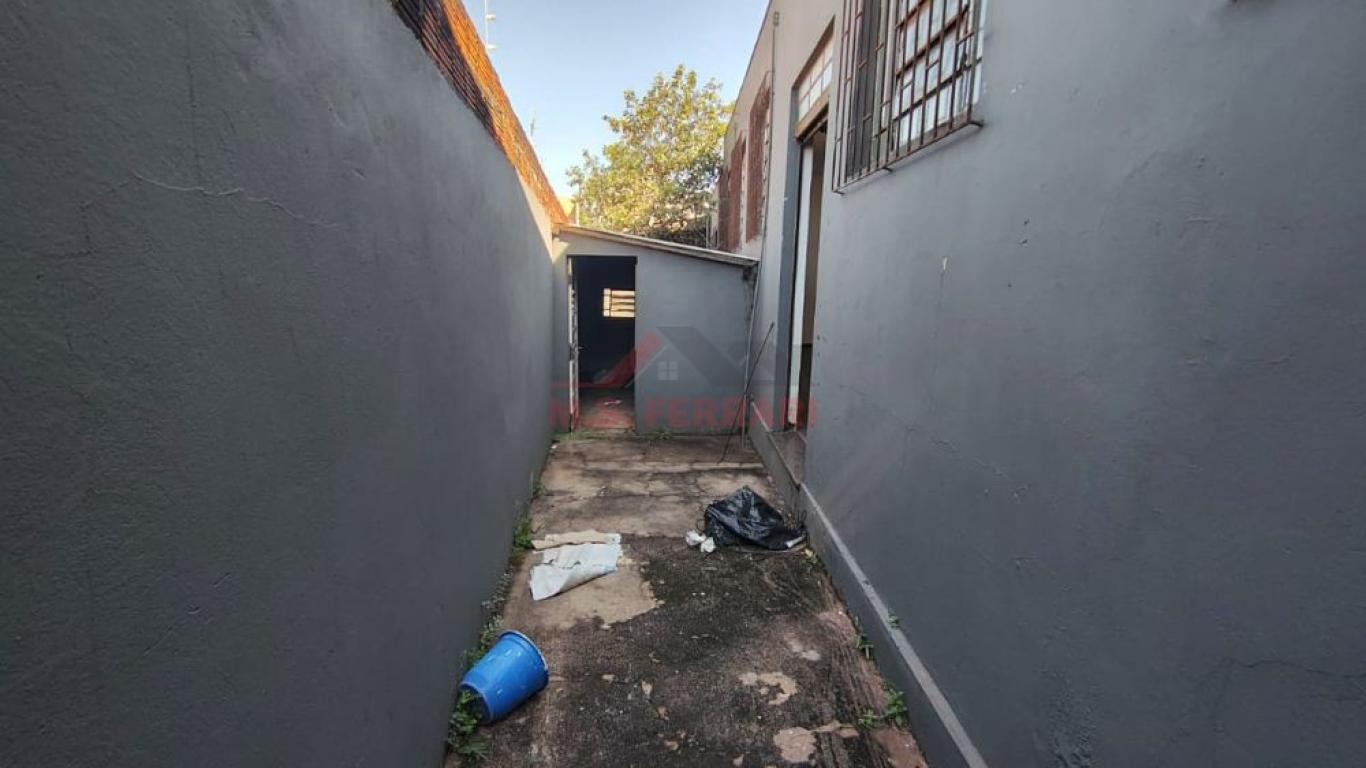 DEPÓSITO/GALPÃO NA Centro em Assis