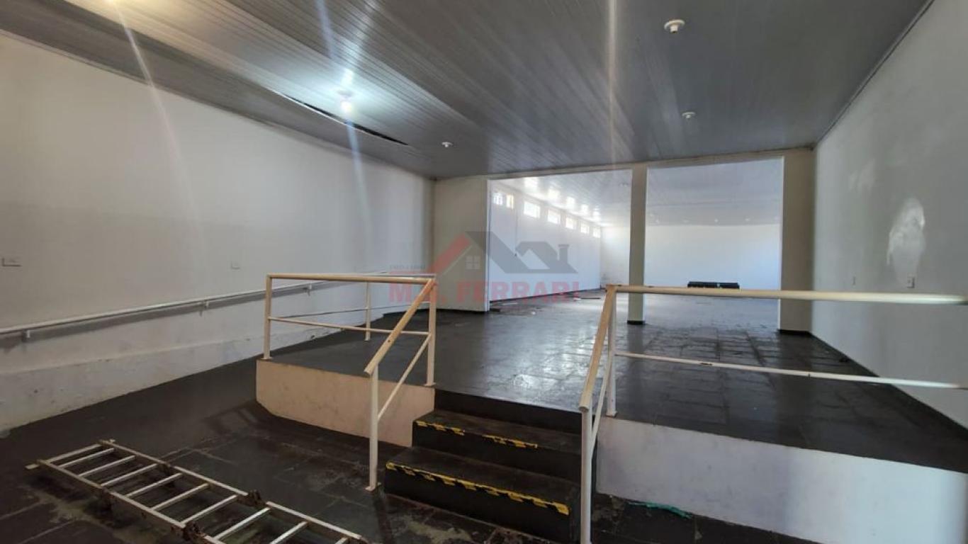 DEPÓSITO/GALPÃO NA Centro em Assis