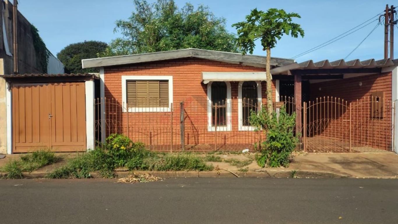 CASA NA Vila Brasileira em Assis