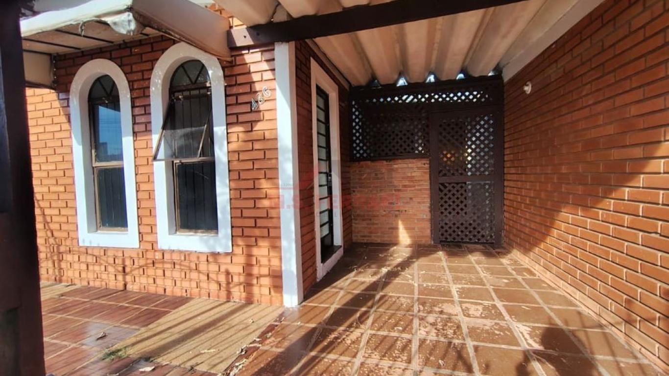 CASA NA Vila Brasileira em Assis