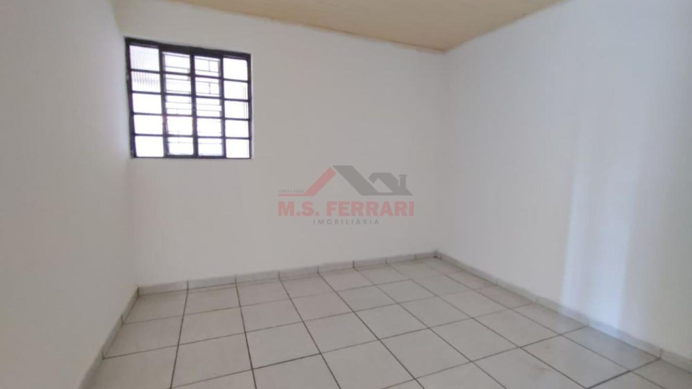 CASA NA Vila Brasileira em Assis