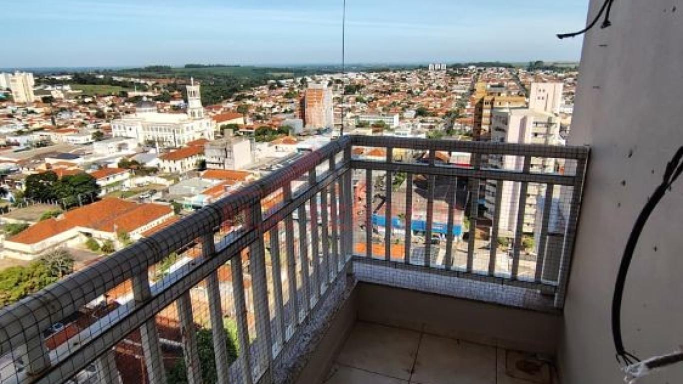 APARTAMENTO NA Centro em Assis