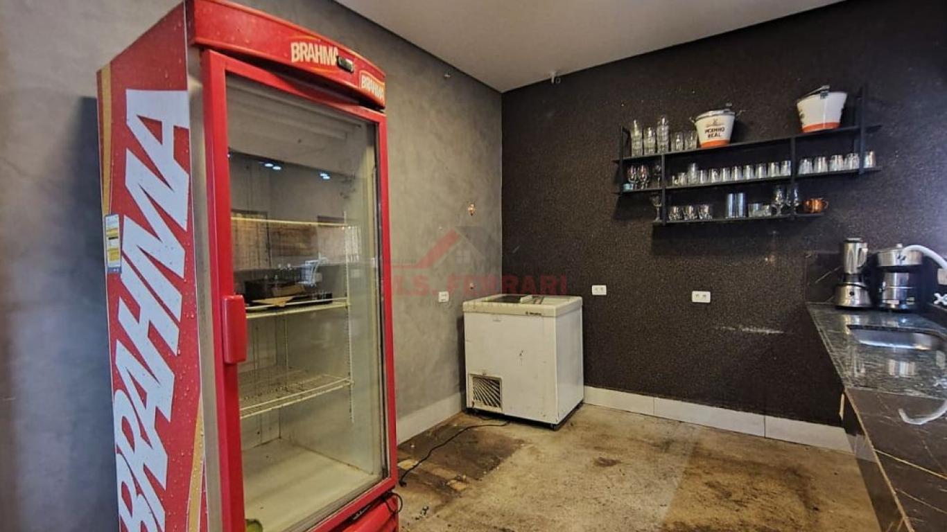 PONTO COMERCIAL NA Vila Santa Rita em Assis