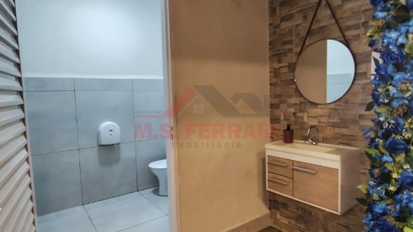 PONTO COMERCIAL NA Vila Santa Rita em Assis