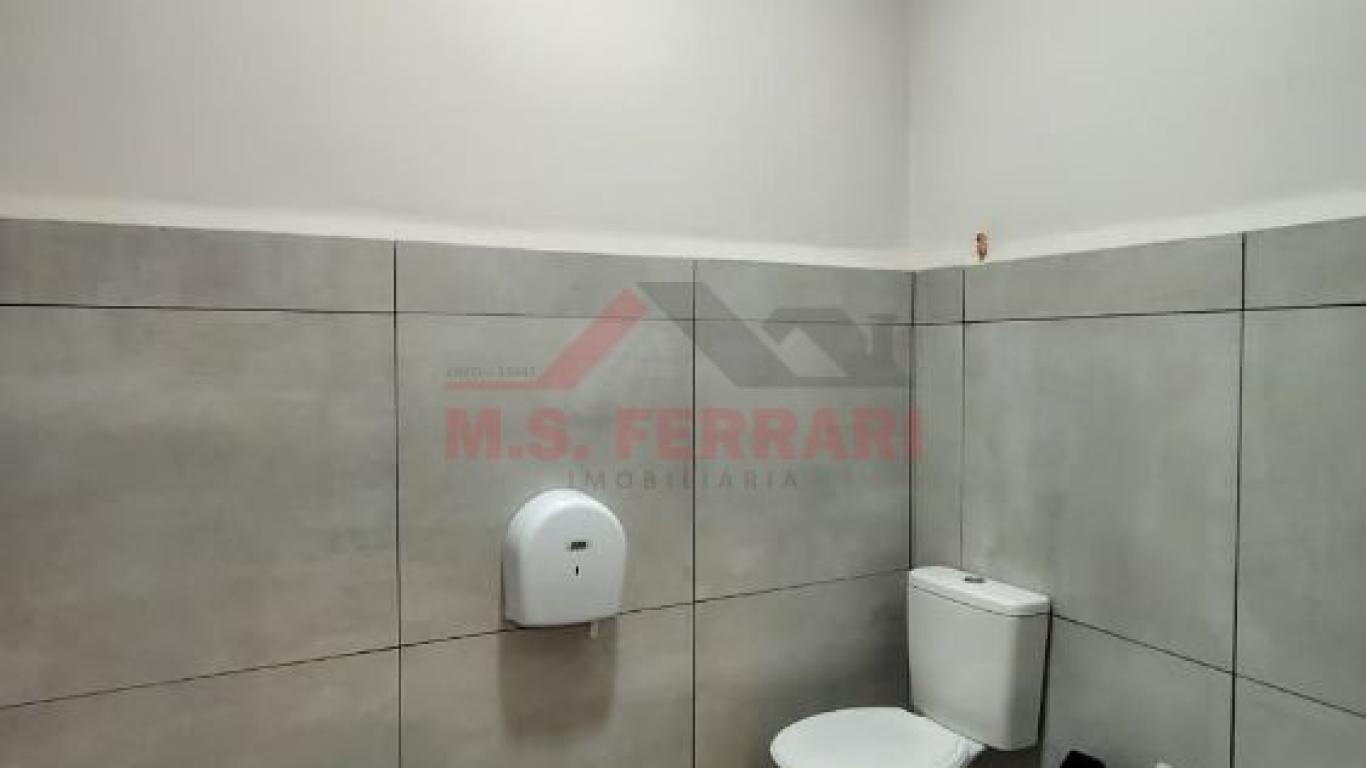 PONTO COMERCIAL NA Vila Santa Rita em Assis