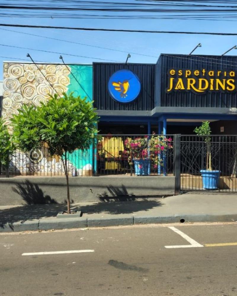 PONTO COMERCIAL NA Vila Santa Rita em Assis