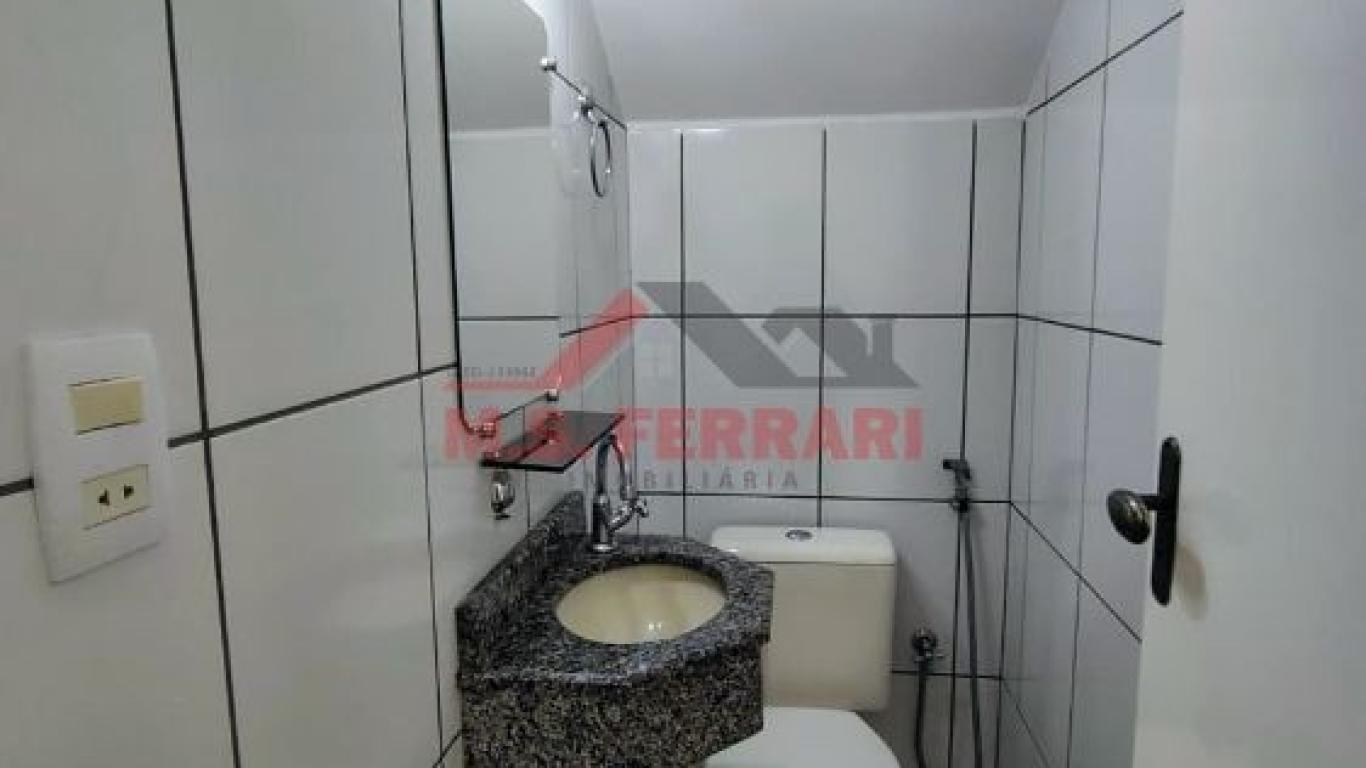 CASA NA Vila Tênis Clube em Assis