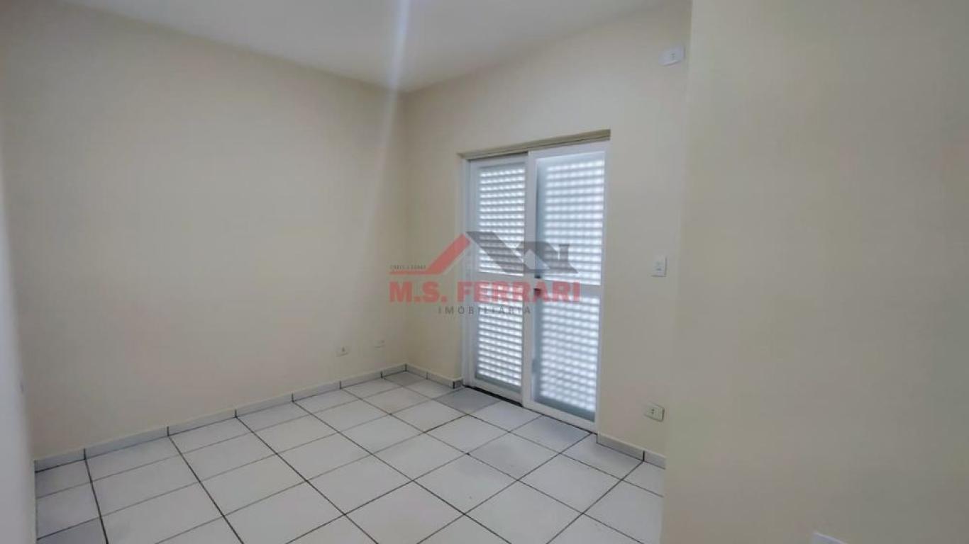 CASA NA Vila Tênis Clube em Assis