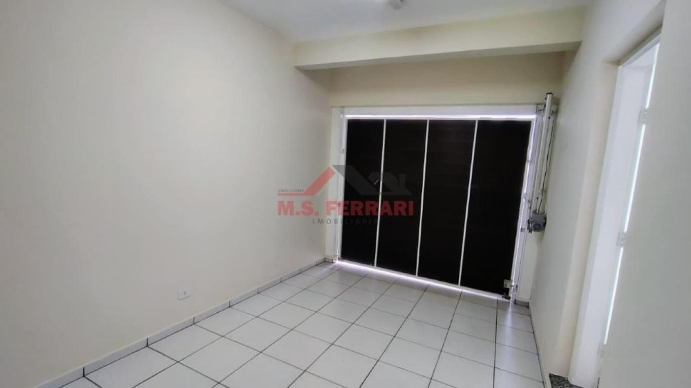 CASA NA Vila Tênis Clube em Assis