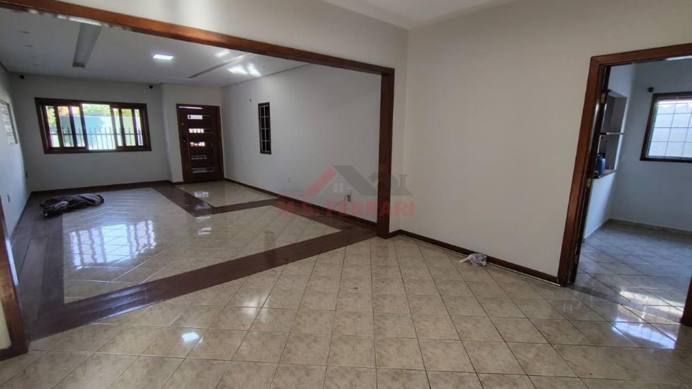 CASA NA Vila Clementina em Assis