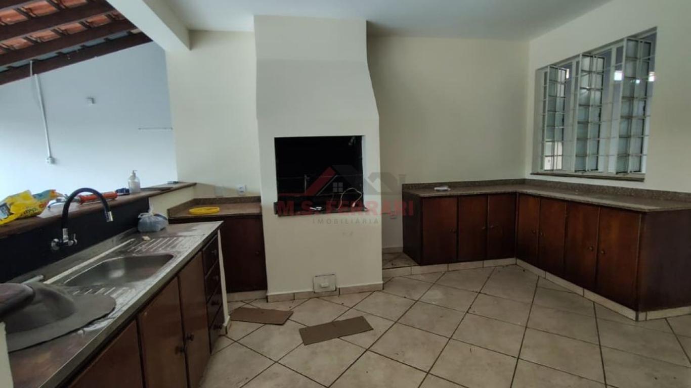 CASA NA Vila Clementina em Assis