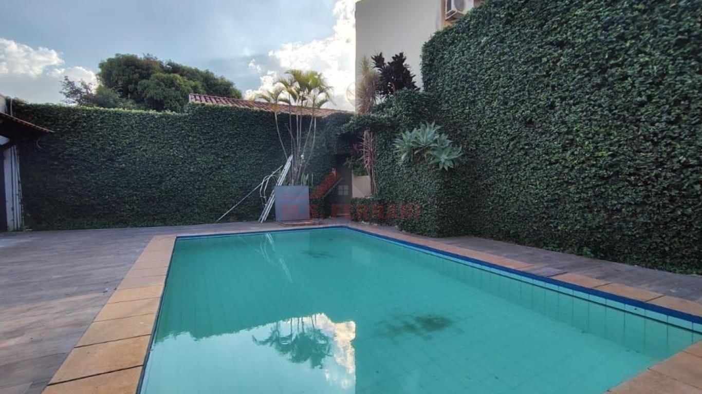 CASA NA Vila Clementina em Assis