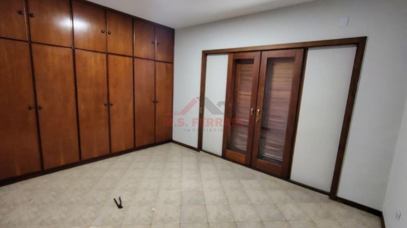 CASA NA Vila Clementina em Assis