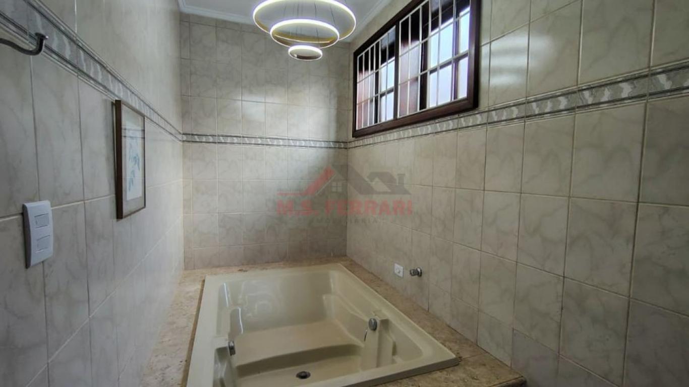 CASA NA Vila Clementina em Assis