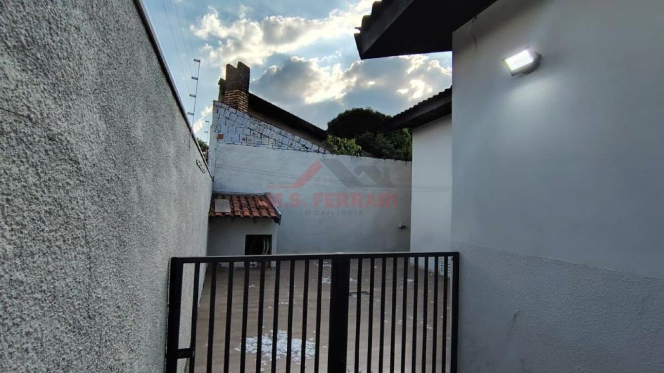 CASA NA Vila Clementina em Assis