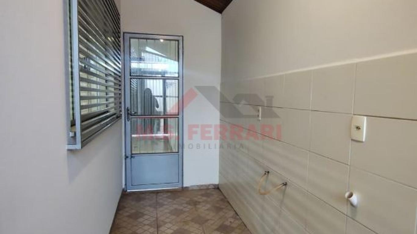 CASA NA Vila Ouro Verde em Assis