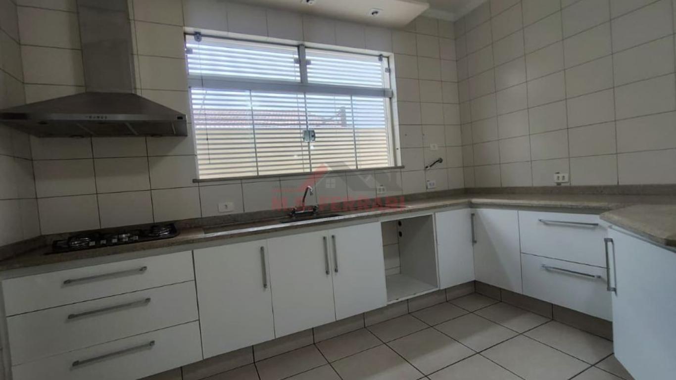 CASA NA Vila Ouro Verde em Assis