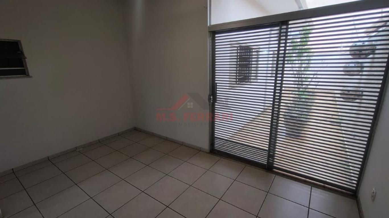 CASA NA Vila Ouro Verde em Assis