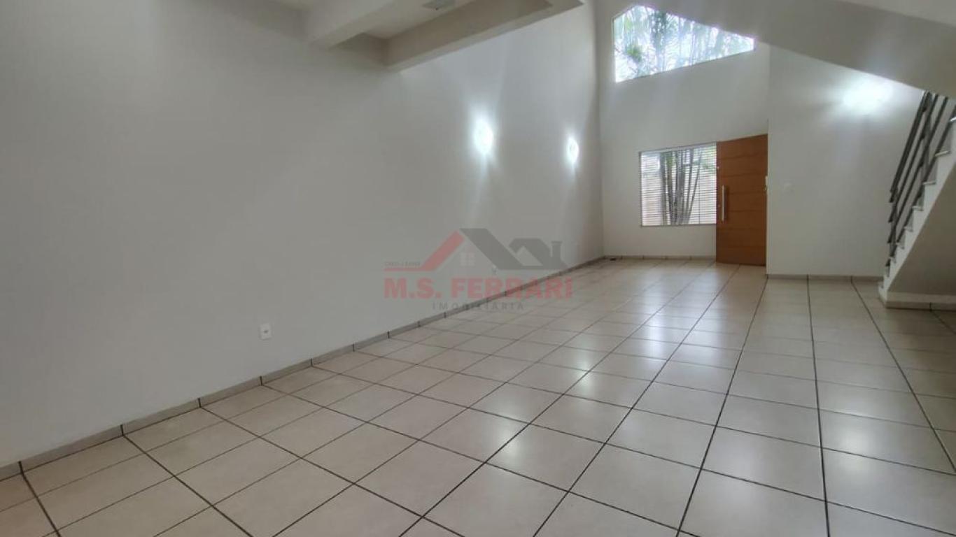 CASA NA Vila Ouro Verde em Assis