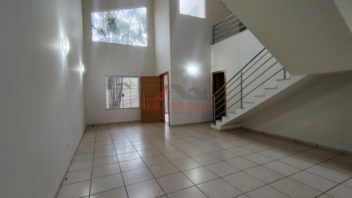 CASA NA Vila Ouro Verde em Assis